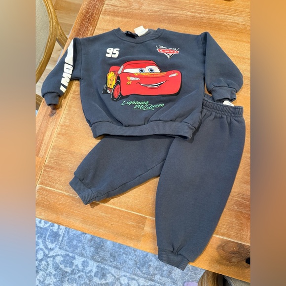 Zara Other - ZARA Toddler Cars Lightning McQueen Sweatsuit size 1 1/2 years 18M
